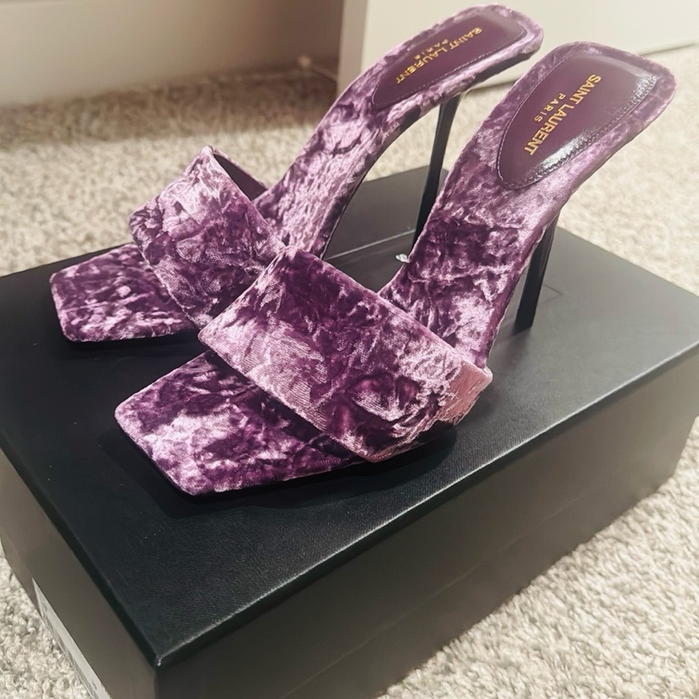 Saint Laurent Baliqua 105